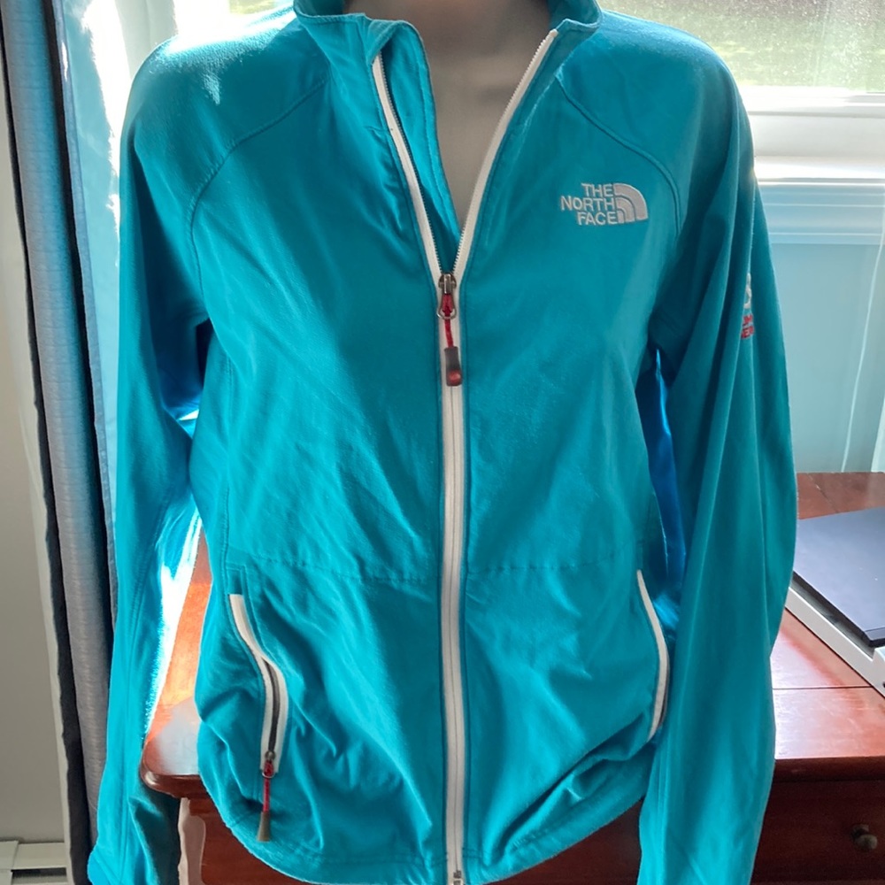 North Face Women’s Summit Series jacket teal size medium
